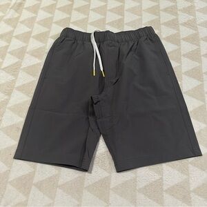 NWOT olivers apparel men’s all over shorts 9.5” carbon gray